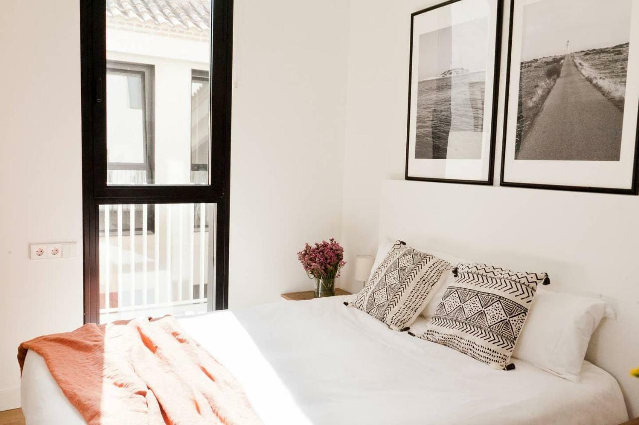 Gotoseville Gerona Suites — Photos 1